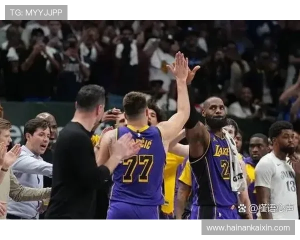NBA焦点大战精彩呈现，实时解读赛事亮点与球员表现