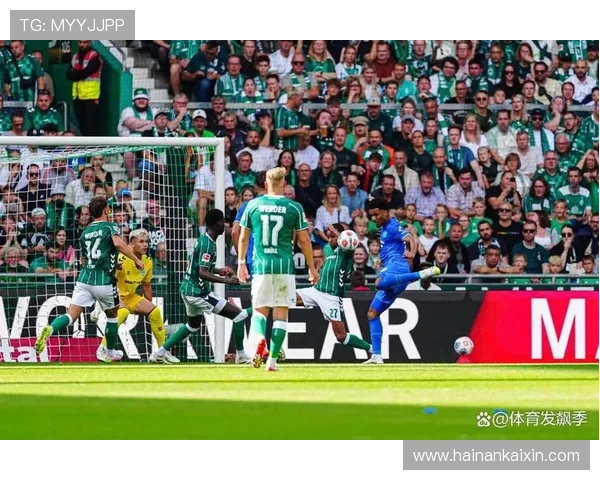 德甲新赛季精彩纷呈,豪门球队争夺激烈,年轻球员崭露头角 德甲新赛季精彩纷呈,豪门球队争夺激烈,年轻球员崭露头角