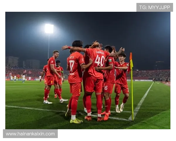 中甲联赛激烈角逐 各队表现抢眼 赛季新变化引关注 - 副本